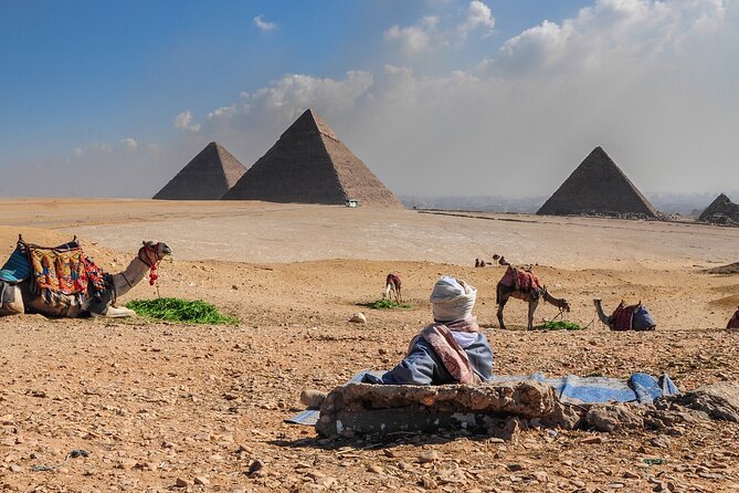 Giza Pyramids and Egyptian Museum Tours | PyramidTours.com